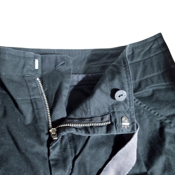 VINCE bermuda shorts - Picture 4 of 5